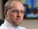 Захист Тимошенко хоче зустрітися у суді з Азаровим