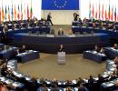 Голова комісії Європарламенту: українці повинні жити в демократичній країні