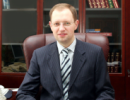 Яценюк вимагає створення окремої комісія, яка б розслідувала загибель шахтаря-інваліда у Донецьку
