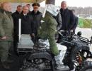 Путін познайомився з бойовим роботом