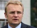 У Львові невідомі обстріляли будинок голови Львова