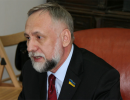 Ю. Кармазін вважає, що продаж землі іноземцям спровокує революцію