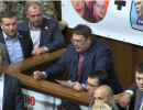 Скандал у ВРУ: депутати від «майданівських» партій з’ясовували, хто з них працює на Путіна (ВІДЕО)