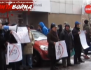Активісти «Антивойни» закидали яйцями представництво МВФ в Україні