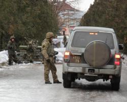 Омбудсмен: правила перетину лінії зіткнення на Донбасі не відповідають законодавству