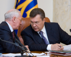 Сьогодні вночі лідери України і Росії провели зустрічі на вищому рівні