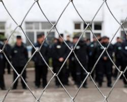В Луганскій області масова втеча засуджених з виправної колонії