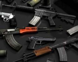 В Одесі у чоловіка вилучили арсенал зброї
