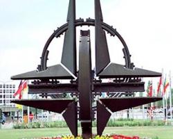 НАТО злякалося 14 російських літаків у Криму
