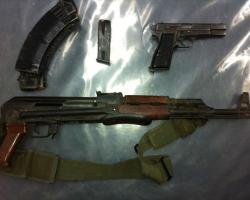 На Миколаївщині міліціонери виявили склад зброї