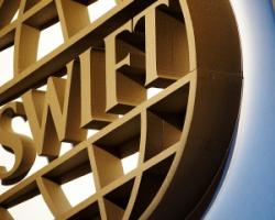 Росія обіцяє відповісти на вимкнення «SWIFT»