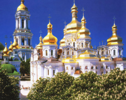 На святкування 1025-річчя Хрещення Русі до Києва приїдуть три президенти