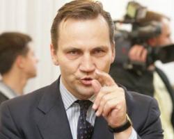 Сейм Польщі не звільняє Сікорського