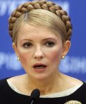 Тимошенко лякає: вирок їй - це вирок Україні