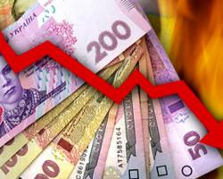 Нацбанк обвалив курс гривні до нового мінімуму