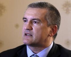 Аксьонов запевнив, що націоналізацію підприємств у Криму припинять з 1 березня