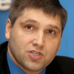 Україна знаходиться на етапі системних перетворень - вважає представник Президента