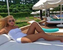 Юна депутатка відмовилася від своїх повноважень