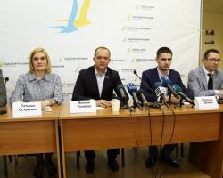 Провладні депутати в Одесі клялися, що взялися за корупцію на митниці