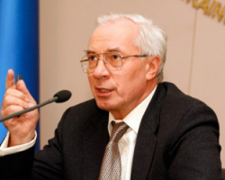 Микола Азаров наголосив, що постійно збільшуватиме пенсії