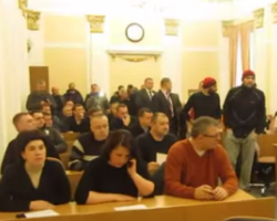Полтавська міськрада визнала Росію агресором, а донбаські республіки – терористами (ВІДЕО)