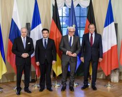 «Нормандська четвірка» розглядає відведення тяжкого озброєння - Лавров