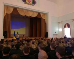 Порошенко оголосив війну «кишеньковим арміям» в Україні