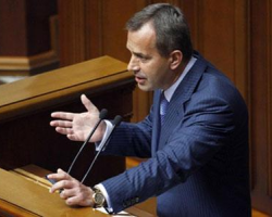 Клюєв: експерти СБ мають три питання щодо держзакупівель