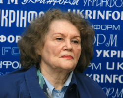 Ліна Костенко в якості лідера опозиції?