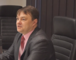 У ДНР заявляють, що Захарченко пішов на поправку