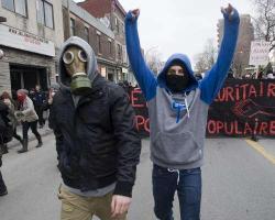 Сотні жителів Парижа виступили проти поліцейської жорстокості