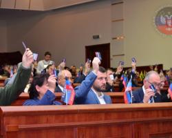ДНР мобілізує всі ресурси у відповідь на економічну блокаду