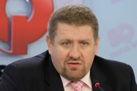 Не можна через Тимошенко не бачити досягнень Януковича - вважає політолог