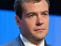 Медведєв підтримує кандидатуру Матвієнко