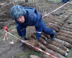 У Миколаєві чоловік виявив склад боєприпасів (ФОТО)