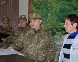 В солдатській їдальні Миколаївської області виявлена повна антисанітарія (ФОТО)