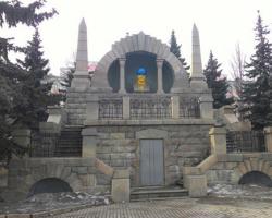 У Челябінську бюст Леніна розфарбували в кольори українського прапора (ФОТО)