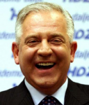 Іво Санадер, колишній прем’єр-міністр Хорватії, обвинувачується в одержані хабарів