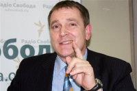 Закон про мови стримає "жорстку українізацію" - вважає народний депутат В. Колісниченко