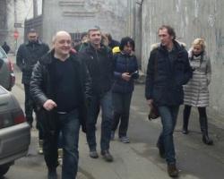 Приймальня «Опозиційного блоку» знову не дає спокою провладним активістам (ФОТО, ВІДЕО)
