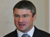 Українська опозиція виступила за повернення парламентсько-президентської форми правління