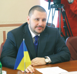 64% надходжень до бюджету забезпечують великі платники податків