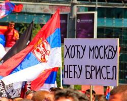 ЄС примушує Сербію ввести санкції проти Росії