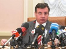 Віце-спікер Мартинюк орендує елітний маєток за ціною "хрущовки"