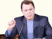 Семиноженко не оцінив старань Табачника з підготовки ІТ-шників